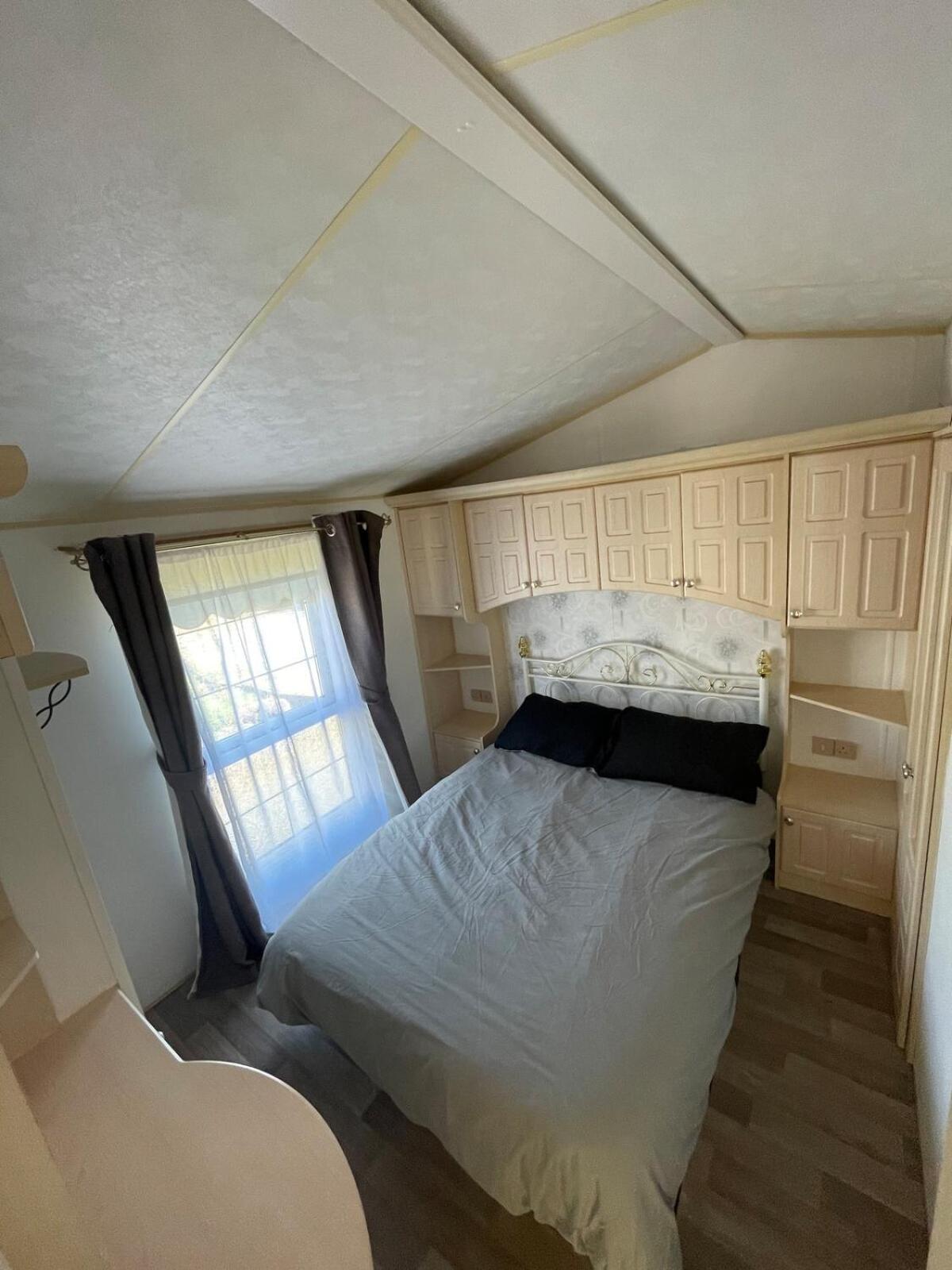 Willerby Granada 2-Bedroom Caravan, Glasgow Uddingston Dış mekan fotoğraf